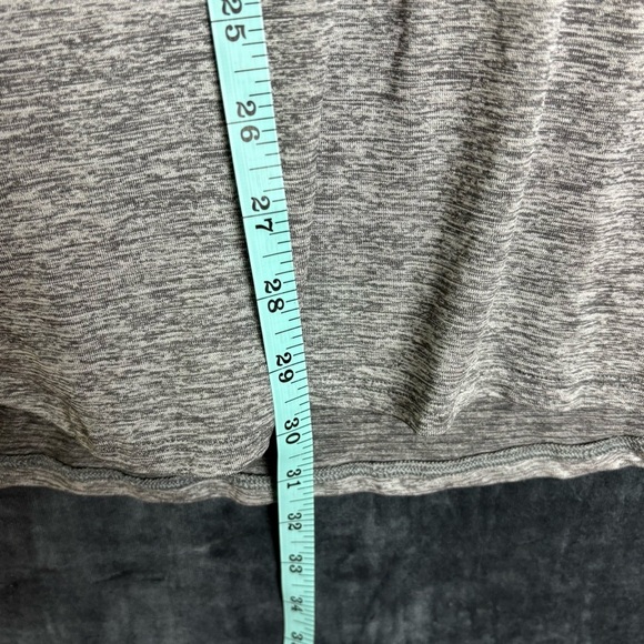 Lululemon Athletica Swiftly Relaxed Gray Long Sleeve half-zip - Picture 6 of 10
